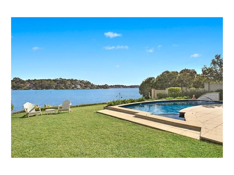 4 St Lukes Way, Kangaroo Point NSW 2224
