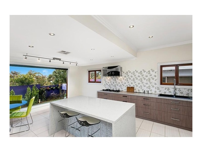 22 Old Taren Point Road, Taren Point NSW 2229