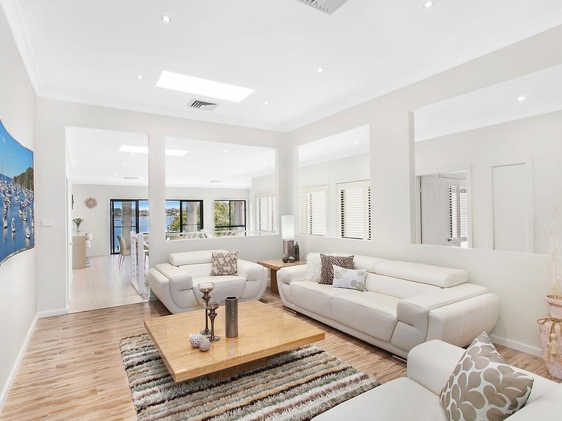 99 Holt Road, Taren Point NSW 2229