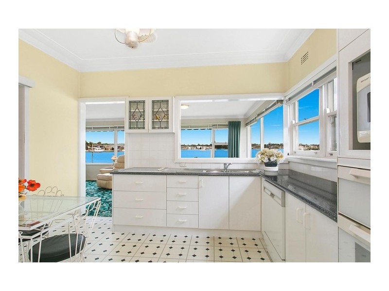 75 Holt Road, Taren Point NSW 2229