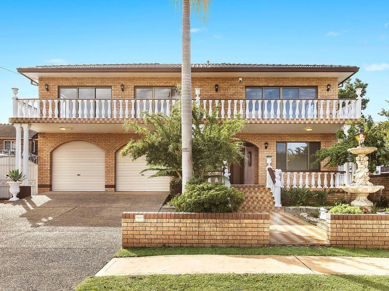 5 Frederick Road, Taren Point NSW 2229