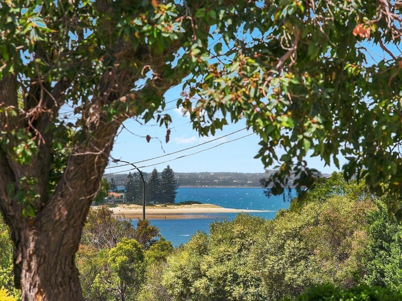 1/9 Old Taren Point Road, Taren Point NSW 2229