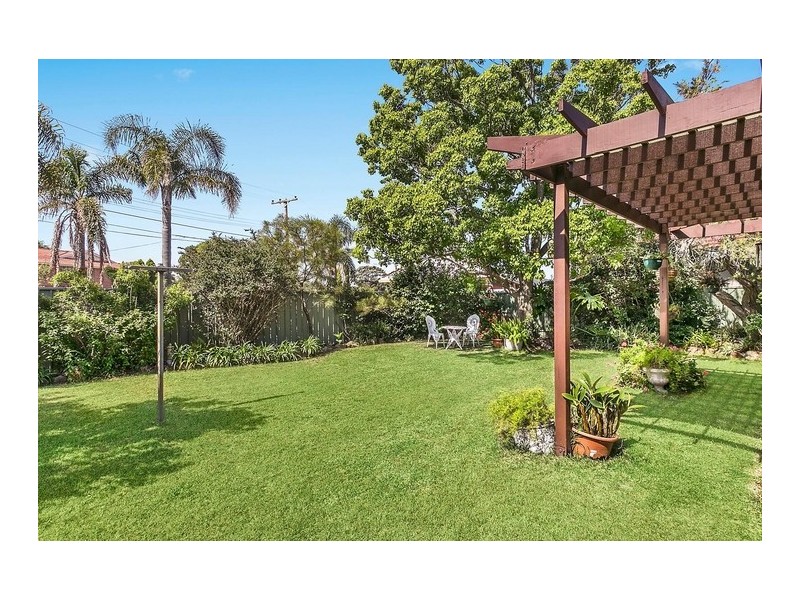 23 Castlereagh Crescent, Sylvania Waters NSW 2224