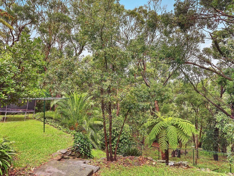 14 Lincoln Crescent, Bonnet Bay NSW 2226