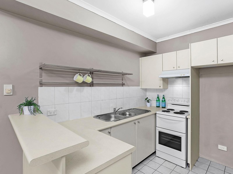 15/2 Adelong Street, Sutherland NSW 2232