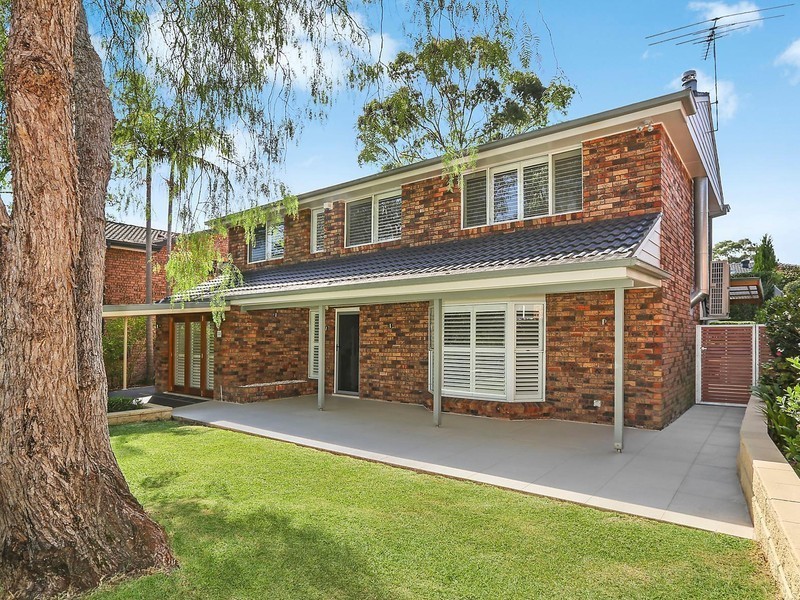 38 Hall Drive, Menai NSW 2234