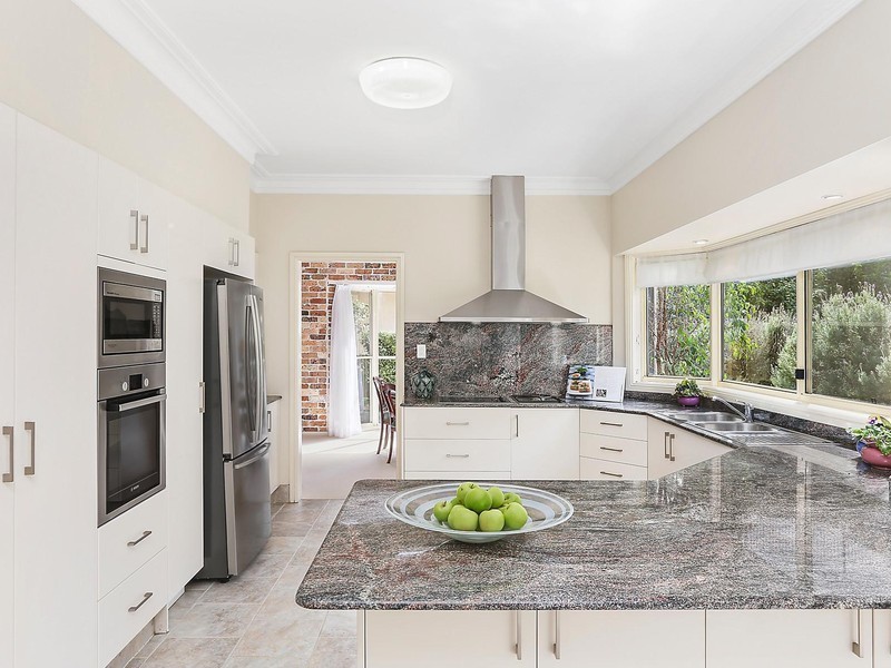 6 The Esplanade, Sylvania NSW 2224