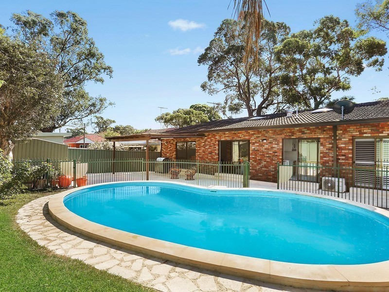 3 Woorak Crescent, Miranda NSW 2228