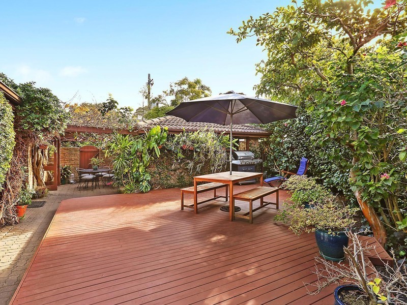 2 Greenway Street, Gymea NSW 2227