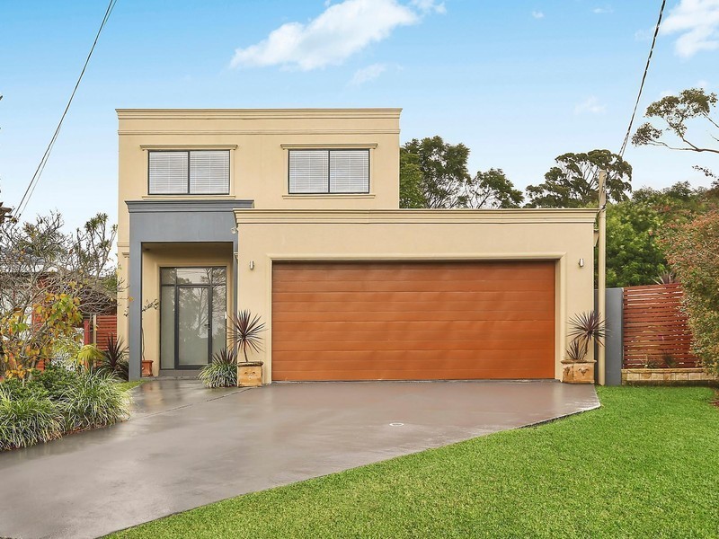 8 Winston Place, Sylvania NSW 2224