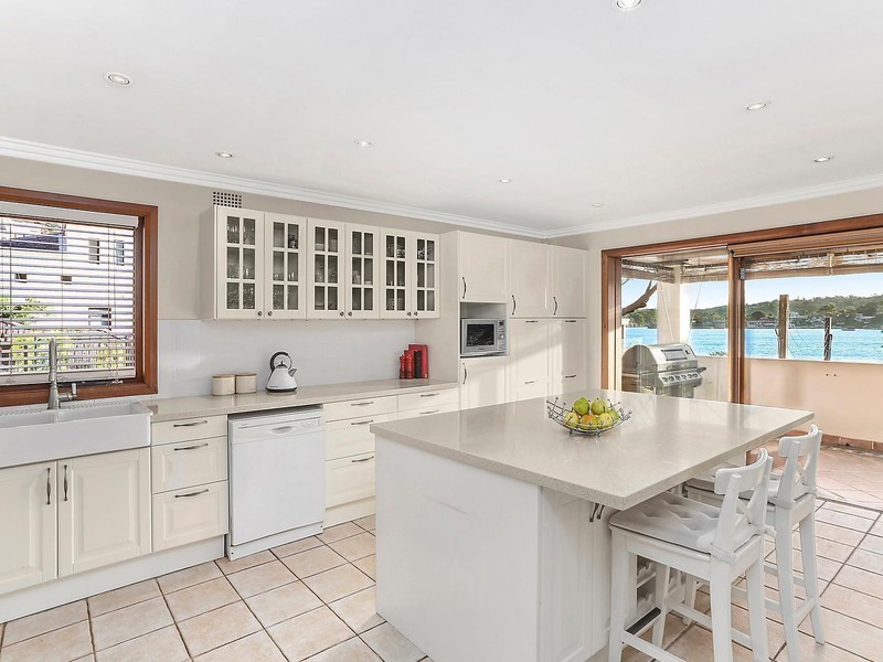 97 Kangaroo Point Road, Kangaroo Point NSW 2224