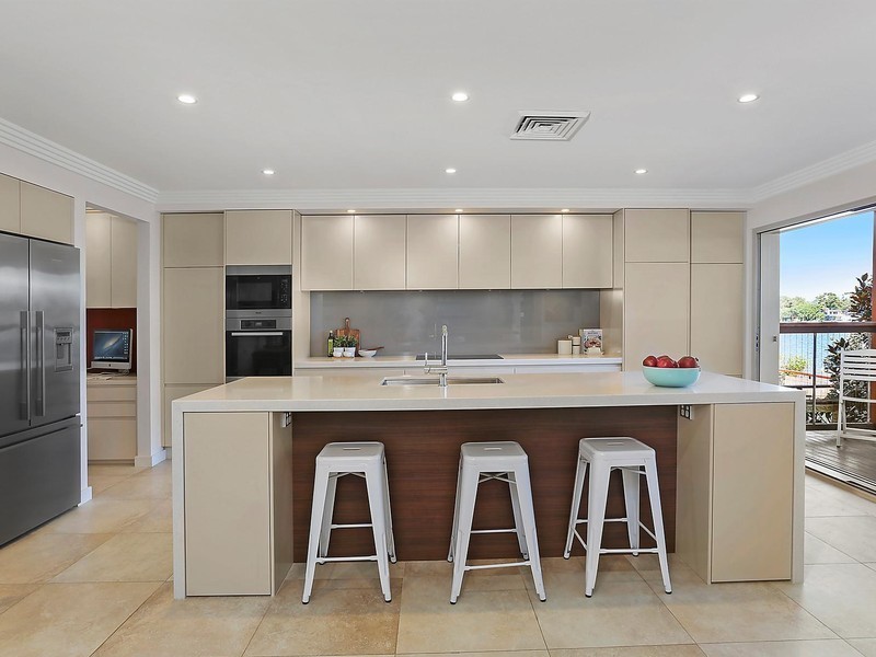 69 Holt Road, Taren Point NSW 2229