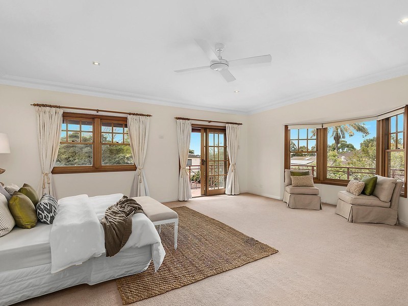 85 Carwar Avenue, Carss Park NSW 2221