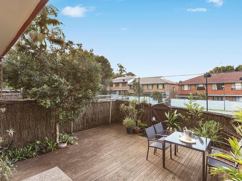 48/81 Bath Road, Kirrawee NSW 2232