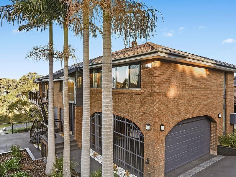 6 Balandra Place, Kareela NSW 2232