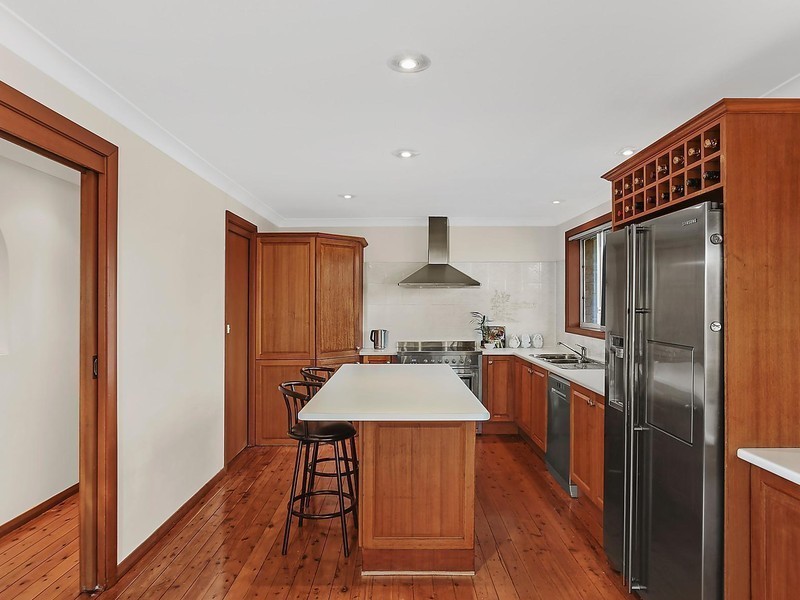 6 Balandra Place, Kareela NSW 2232