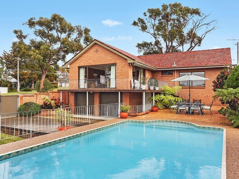 24 Terrace Avenue, Sylvania NSW 2224