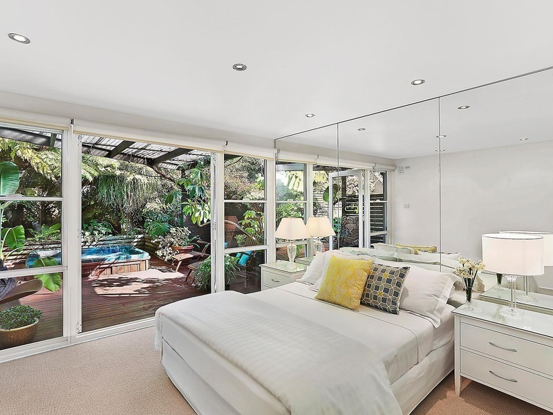 12 Glenhaven Place, Oyster Bay NSW 2225