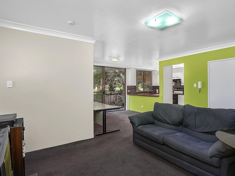 3/57 Auburn Street, Sutherland NSW 2232