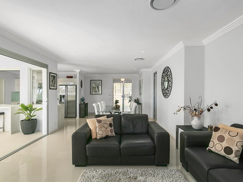 16 Clarence Crescent, Sylvania Waters NSW 2224