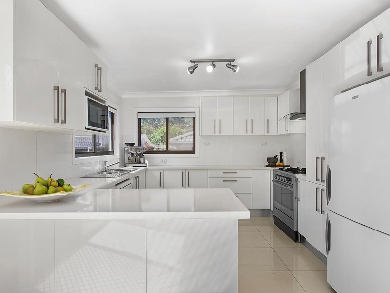 18 Carramar Crescent, Miranda NSW 2228