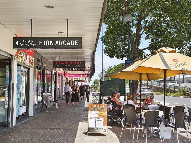 2/39 Leonay Street, Sutherland NSW 2232