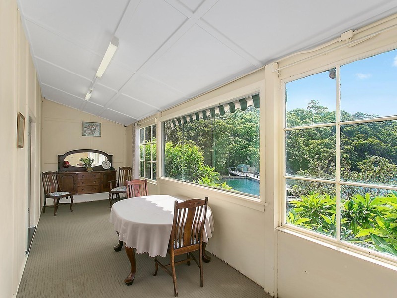 42 Ellesmere Road, Gymea Bay NSW 2227