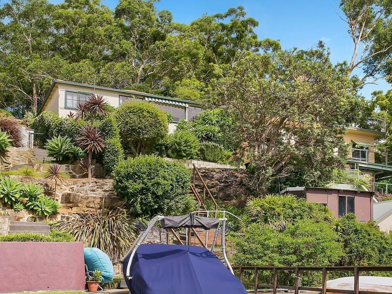 42 Ellesmere Road, Gymea Bay NSW 2227