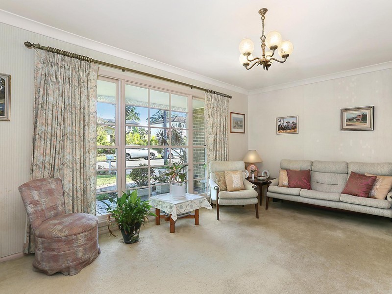 40 Leichhardt Crescent, Sylvania NSW 2224