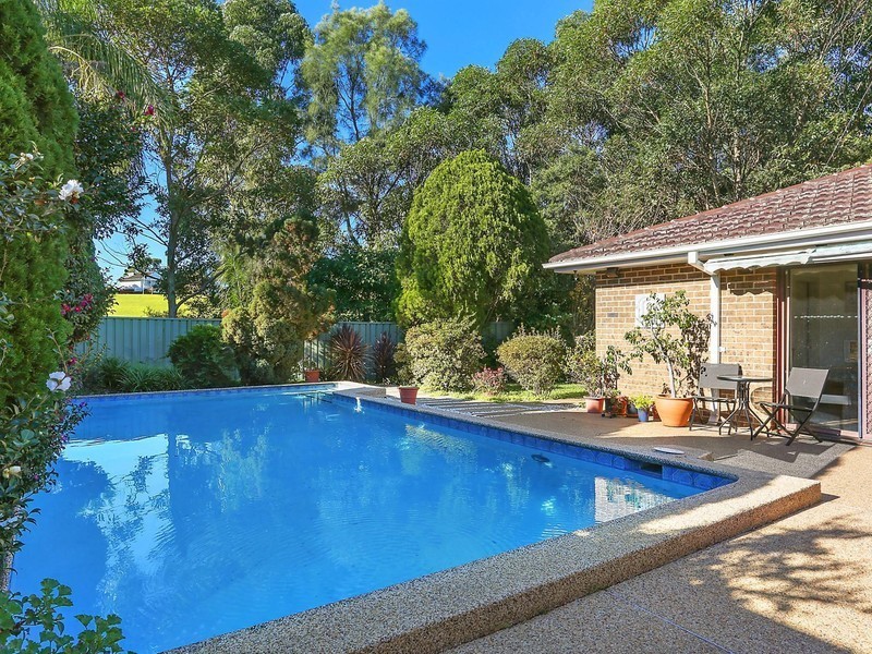 40 Leichhardt Crescent, Sylvania NSW 2224