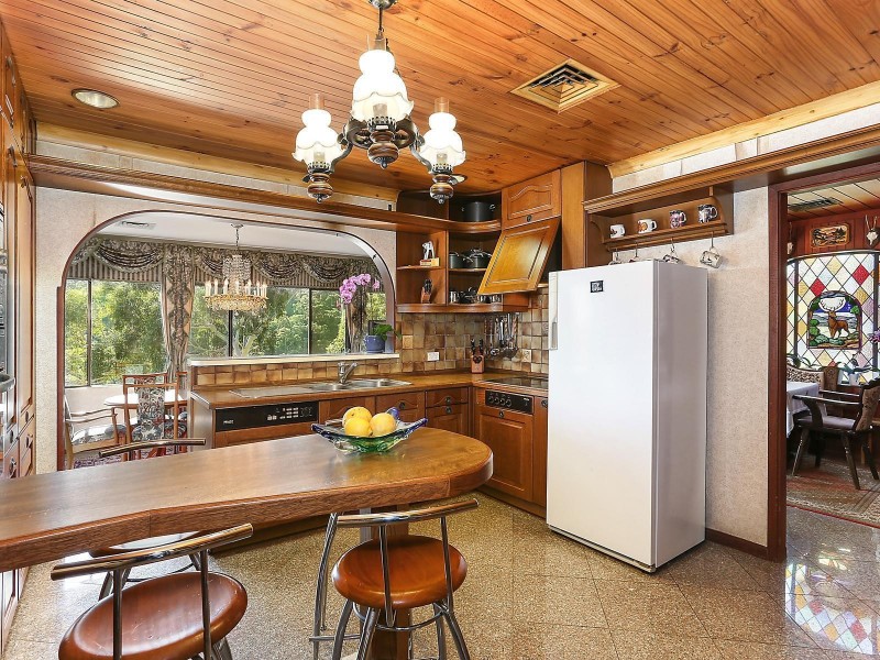 4 Kennedy Crescent, Bonnet Bay NSW 2226