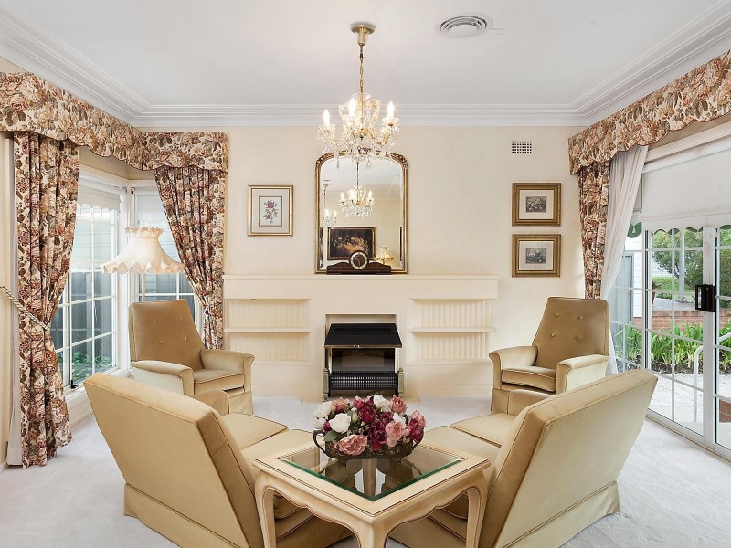 110 Willarong Road, Caringbah NSW 2229