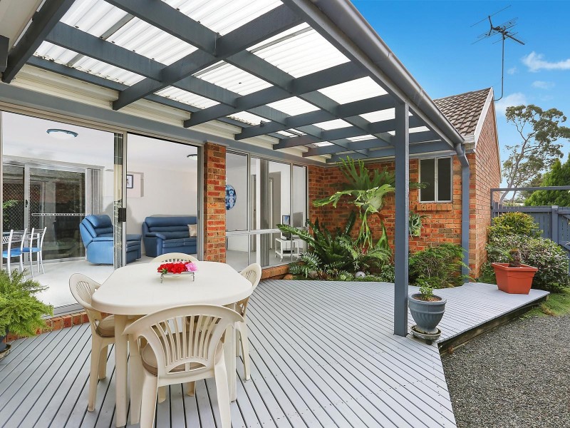 28 Silverleaf Row, Menai NSW 2234