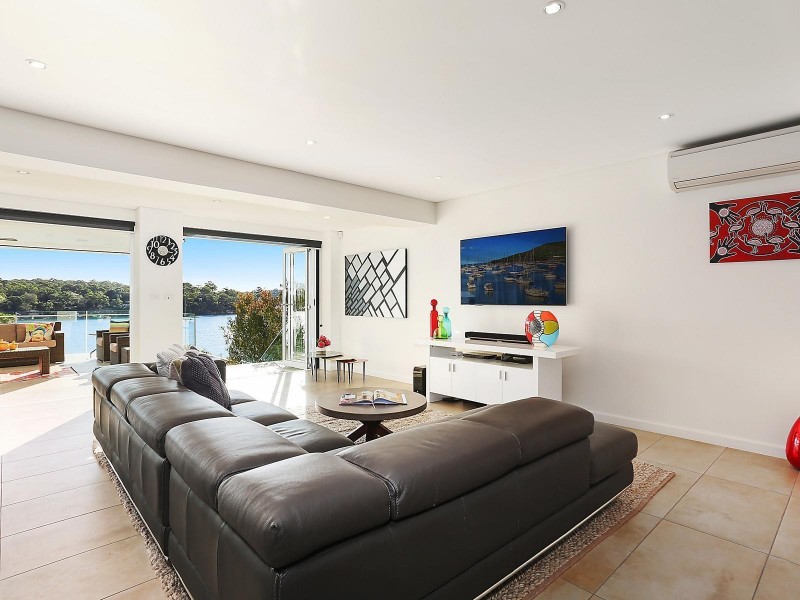 49 Kangaroo Point Road, Kangaroo Point NSW 2224