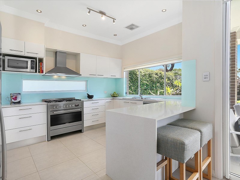 17 Dwyer Street, Gymea NSW 2227