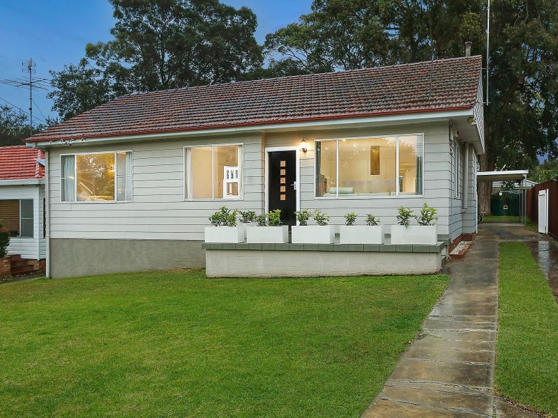 7 Wannyl Road, Kirrawee NSW 2232