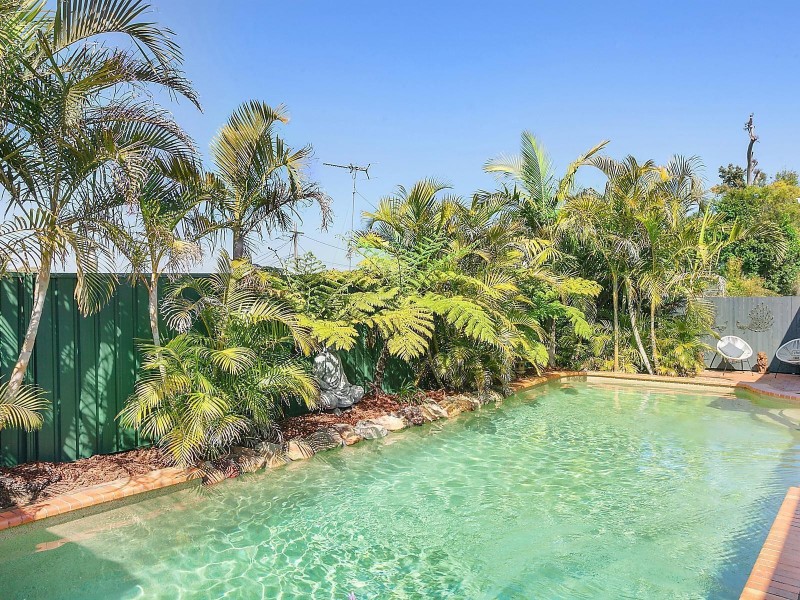 6 Tomah Place, Sylvania NSW 2224