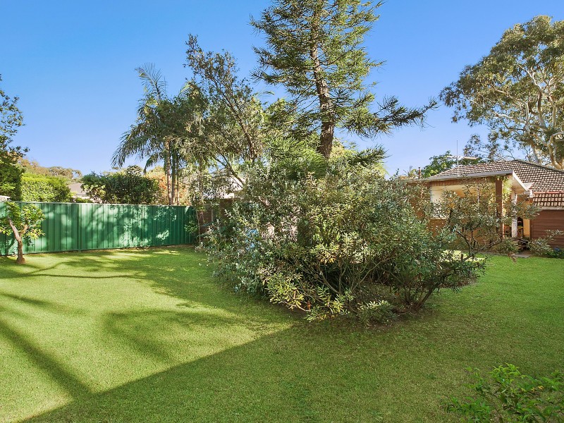 24 Frobisher Avenue, Caringbah NSW 2229