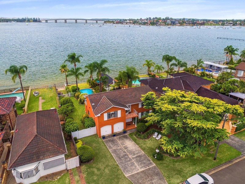 44 Belgrave Esplanade, Sylvania NSW 2224