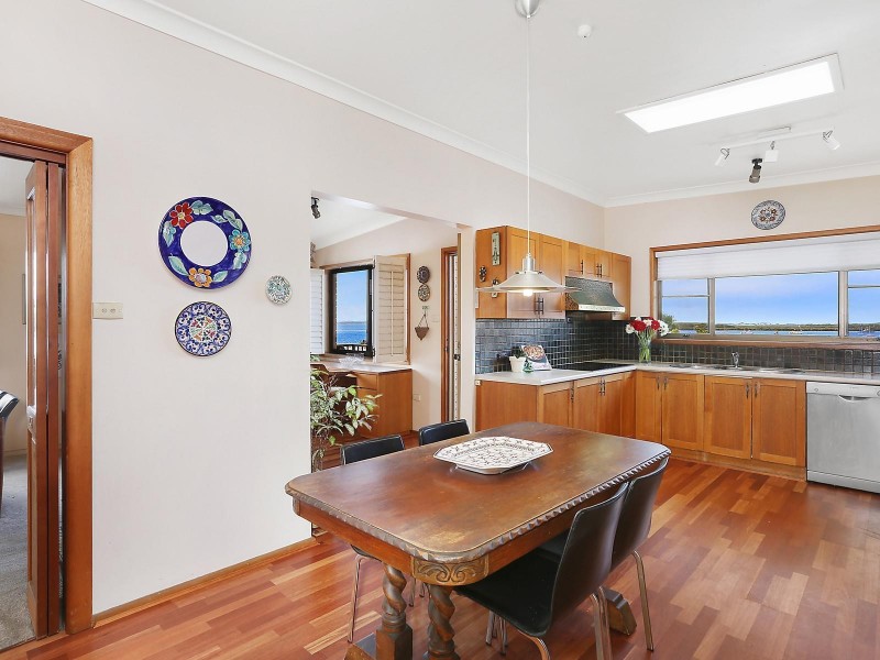 106 Woodlands Road, Taren Point NSW 2229