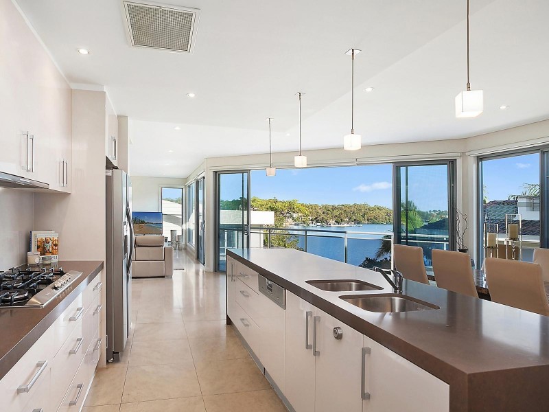121 Kangaroo Point Road, Kangaroo Point NSW 2224