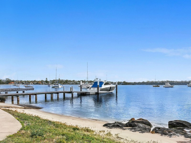 41 Holt Road, Taren Point NSW 2229