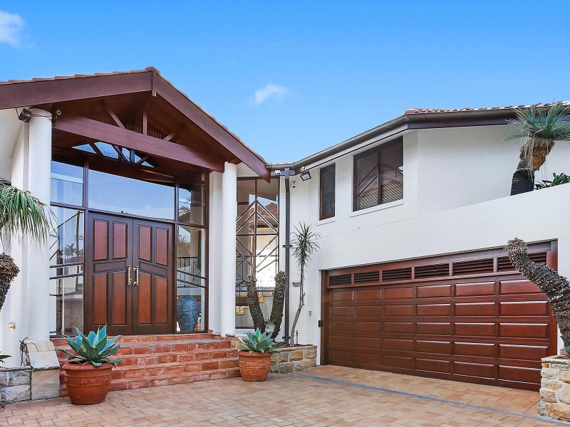 41 Holt Road, Taren Point NSW 2229