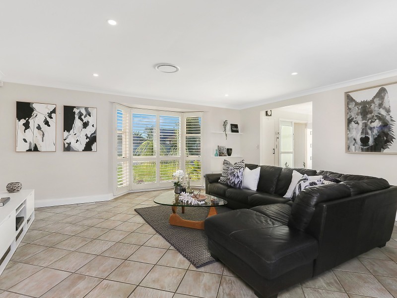 19 Bellinger Place, Sylvania Waters NSW 2224