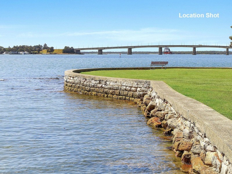 5 Evelyn Street North, Sylvania NSW 2224