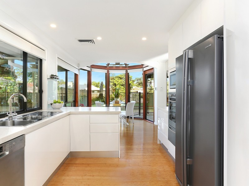 112 Evelyn Street, Sylvania NSW 2224