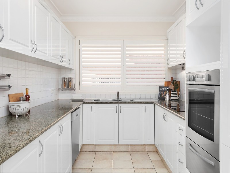 1/305 Box Road, Sylvania NSW 2224