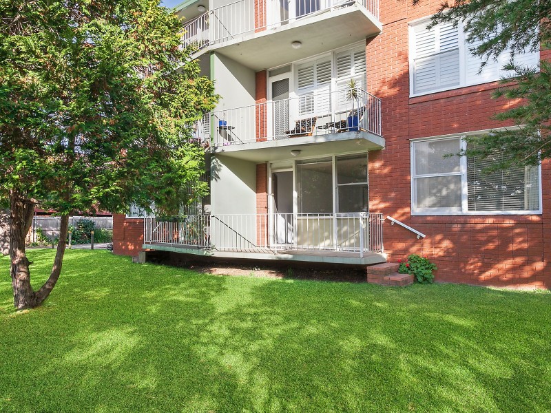 1/110 Kingsway, Woolooware NSW 2230