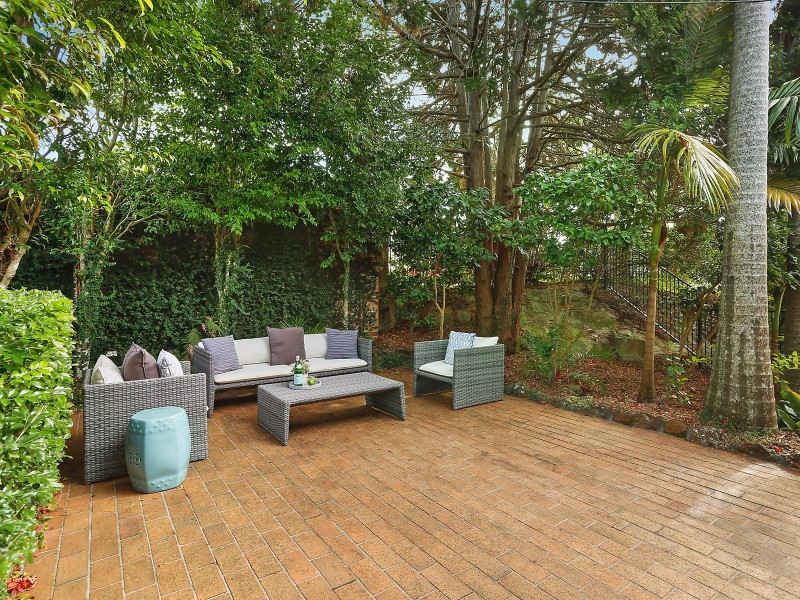 1 Glen-Ayr Avenue, Yowie Bay NSW 2228
