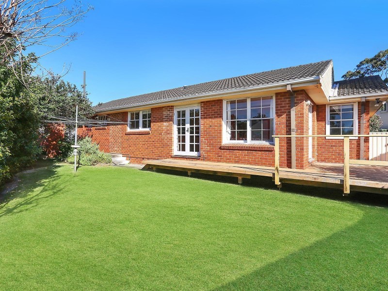 1 Sandra Place, Miranda NSW 2228